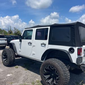 2017 JEEP WRANGLER UNLIMITED RUBICON — фото 6