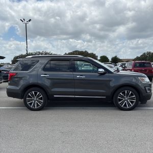 FORD EXPLORER PLATINUM - 10