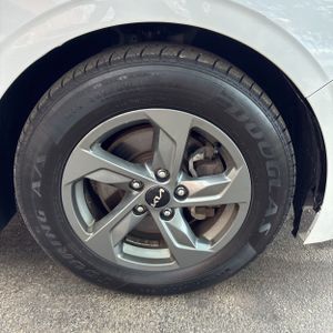 2022 KIA K5 LX — миниатюра 20