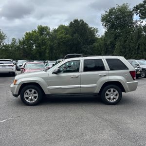 صورة 3 لـ 2010 JEEP GRAND CHEROKEE LAREDO