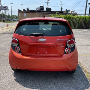 صورة 4 لـ 2013 Chevrolet SONIC LT AUTO