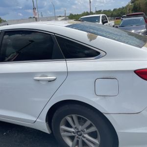 HYUNDAI SONATA SE - 5