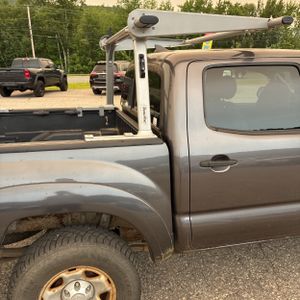 2015 Toyota TACOMA V6 photo 9