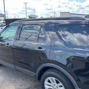 FORD EXPLORER BASE - 6