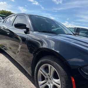 DODGE CHARGER SXT - 8