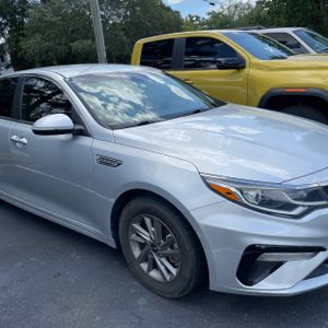 2020 KIA OPTIMA LX — миниатюра 13
