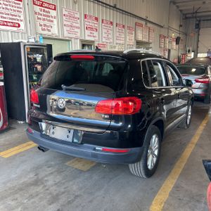 VOLKSWAGEN TIGUAN 2.0T WOLFSBURG EDITION - 8