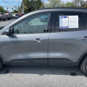 FORD ESCAPE ST-LINE SELECT - 4