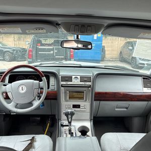 صورة مصغرة 33 لـ 2006 Lincoln NAVIGATOR LUXURY