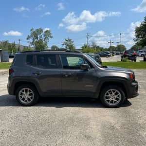 صورة 10 لـ 2021 JEEP RENEGADE LATITUDE