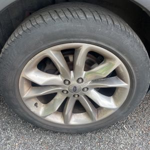 صورة مصغرة 19 لـ 2011 FORD EXPLORER XLT