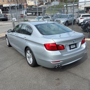 BMW 5-SERIES XDRIVE - 5