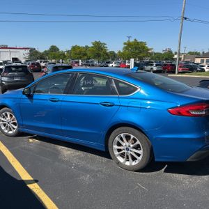 FORD FUSION SE - 3