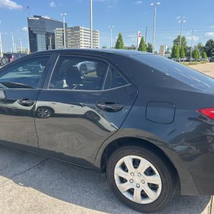 2019 Toyota COROLLA LE 照片 6