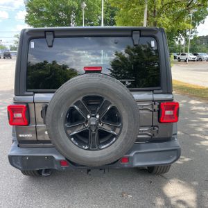 JEEP WRANGLER UNLIMITED SPORT ALTITUDE 4X4 - 7