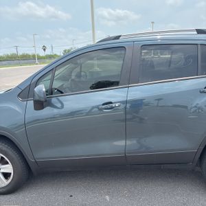 CHEVROLET TRAX - 4