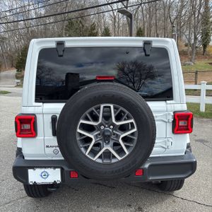 JEEP WRANGLER 4-DOOR SAHARA 4X4 - 7