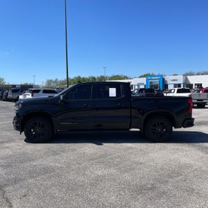 CHEVROLET SILVERADO 1500 HIGH COUNTRY - 3