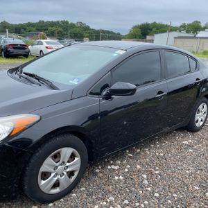 2015 KIA FORTE LX photo 2