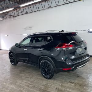 NISSAN ROGUE SV - 3