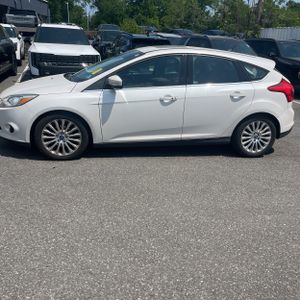 FORD FOCUS TITANIUM - 3