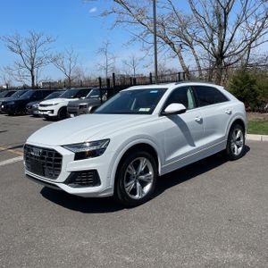 AUDI Q8 PREMIUM - 1