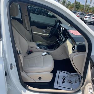 صورة مصغرة 32 لـ 2022 Mercedes-BENZ GLC