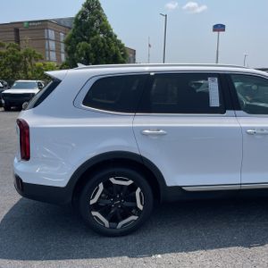 2023 KIA TELLURIDE S — фото 9