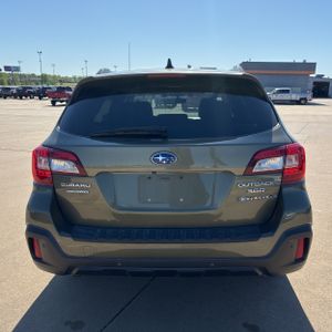 SUBARU OUTBACK 3.6R TOURING - 6