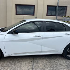 HYUNDAI ELANTRA SEL SPORT - 4