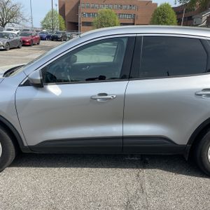 FORD ESCAPE SE - 4