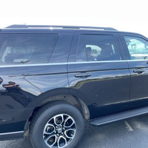 2024 FORD EXPEDITION XLT — фото 9