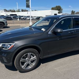 MERCEDES-BENZ GLC - 2