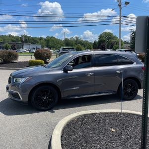 2017 Acura MDX SH-AWD W/TECH photo 3