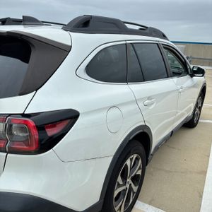 2021 Subaru OUTBACK LIMITED — фото 9