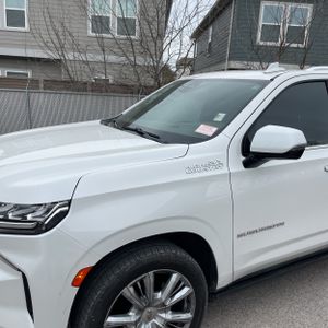 CHEVROLET SUBURBAN HIGH COUNTRY - 2