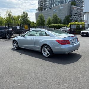 MERCEDES-BENZ E-CLASS - 5