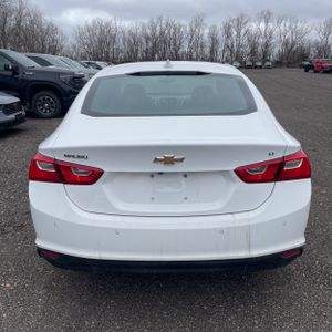 CHEVROLET MALIBU 1LT - 7