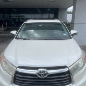 صورة 15 لـ 2016 Toyota HIGHLANDER XLE