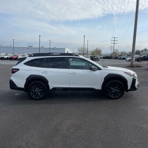 SUBARU OUTBACK ONYX EDITION - 10