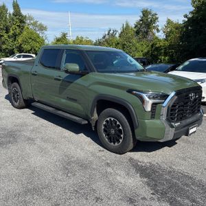 صورة 10 لـ 2022 Toyota TUNDRA SR5