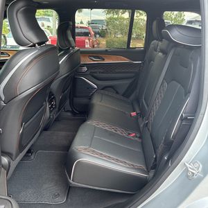 2026 JEEP GRAND CHEROKEE SUMMIT 4X4 — миниатюра 34