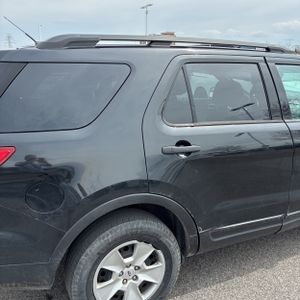 FORD EXPLORER BASE - 9