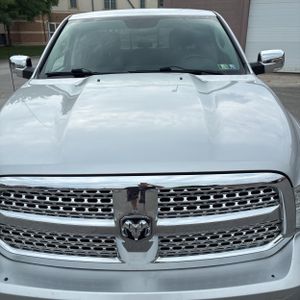 2015 RAM 1500 LARAMIE — фото 9