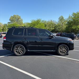 LEXUS LX 570 BASE - 10