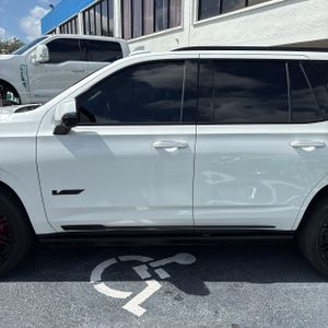 CADILLAC ESCALADE-V BASE - 4