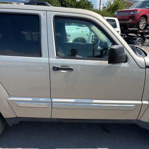 2011 JEEP LIBERTY LIMITED EDITION 缩略图 11