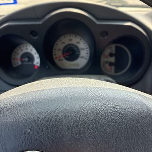 صورة مصغرة 37 لـ 2004 Nissan FRONTIER XE-V6