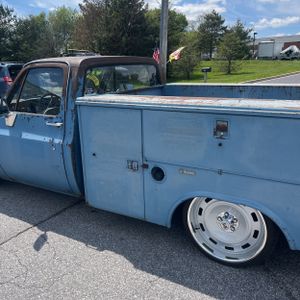 CHEVROLET R/V 10 SERIES R10 - 6