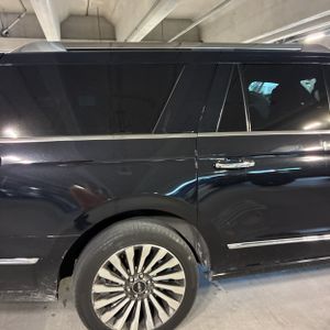 2019 Lincoln NAVIGATOR L RESERVE — фото 9